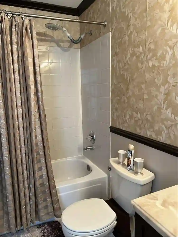 Bowie MD Suburbs Furnished Bedroom