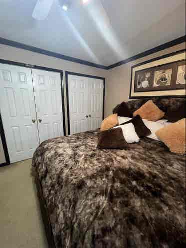 Bowie MD Room available IMMEDIATELY