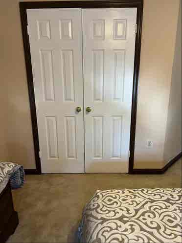 Bowie MD Suburbs Furnished Bedroom