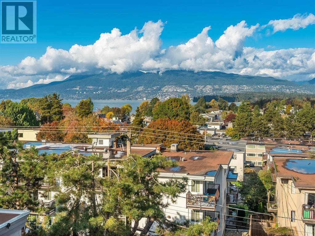 Penthouse Apartment in Kitsilano