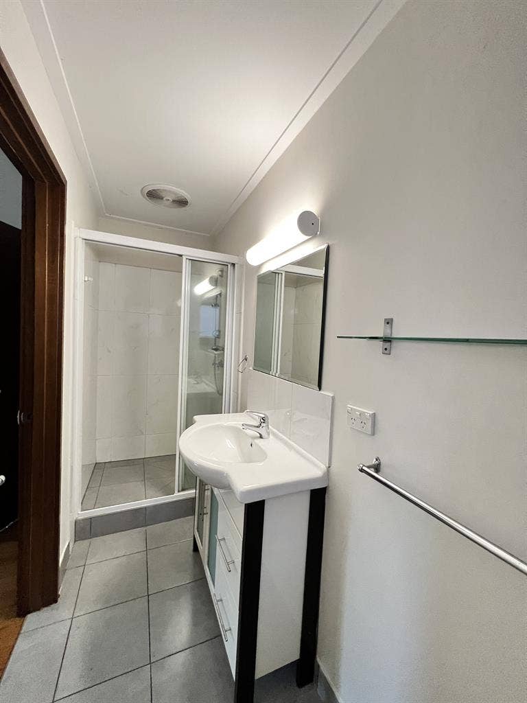 en-suite double bedroom to let