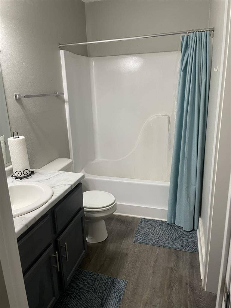 Room available in mid June