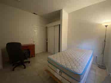 Private furnished room