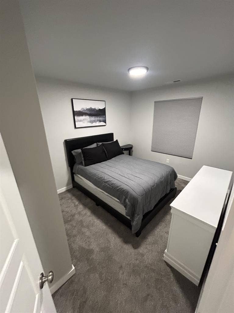 Furnished room for rent