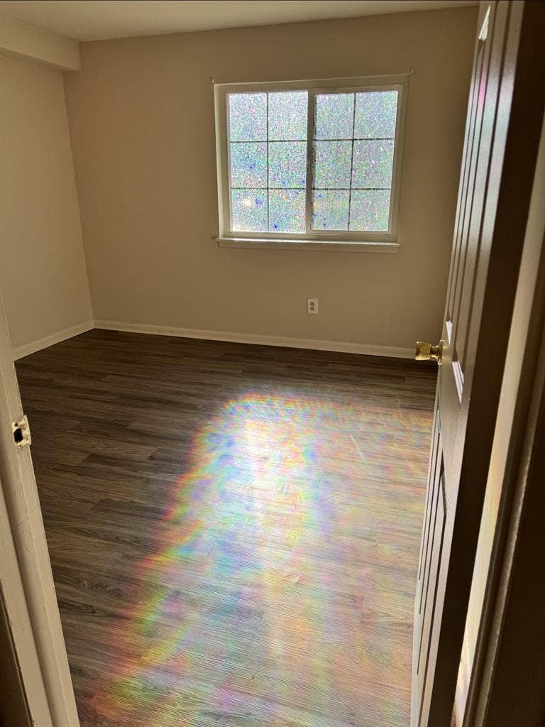 Second bedroom open for rent