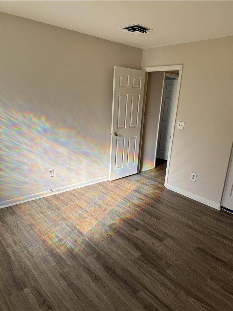 Second bedroom open for rent