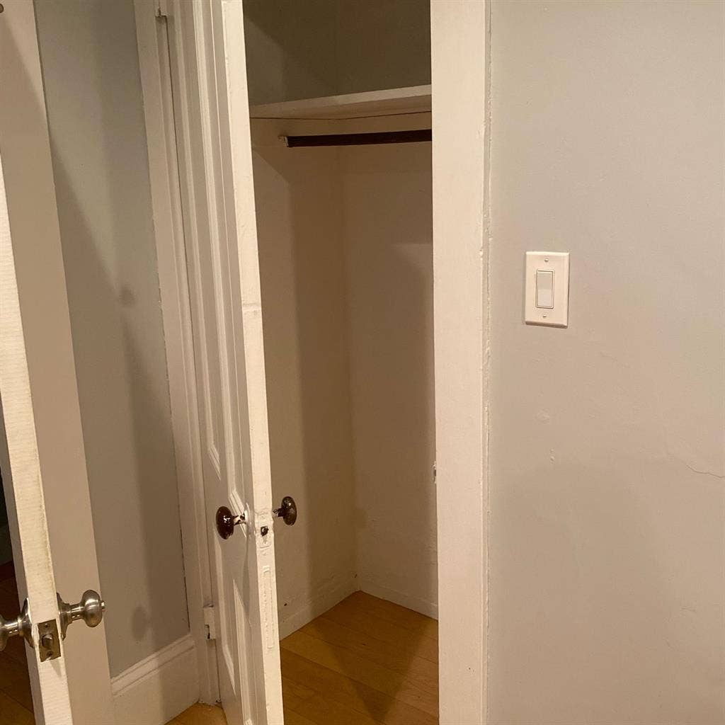 Furnished room available in Southie