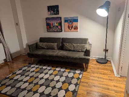 Roommate double room-short term