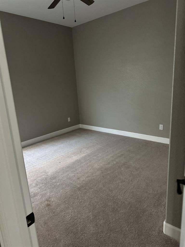 1br new house /Mo