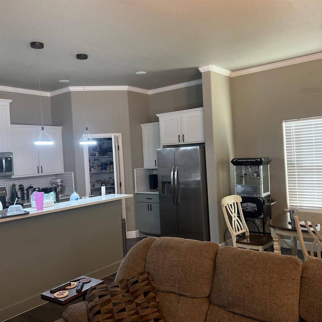 1br new house /Mo