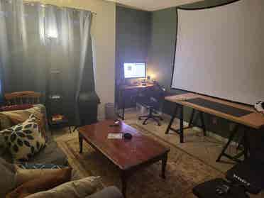 Private bed / bath: Anderson Twp