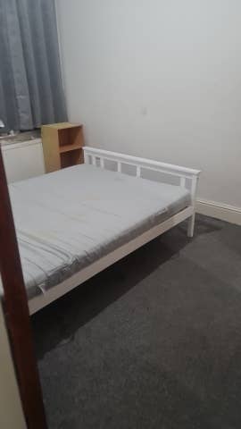 2 bed room available for rent