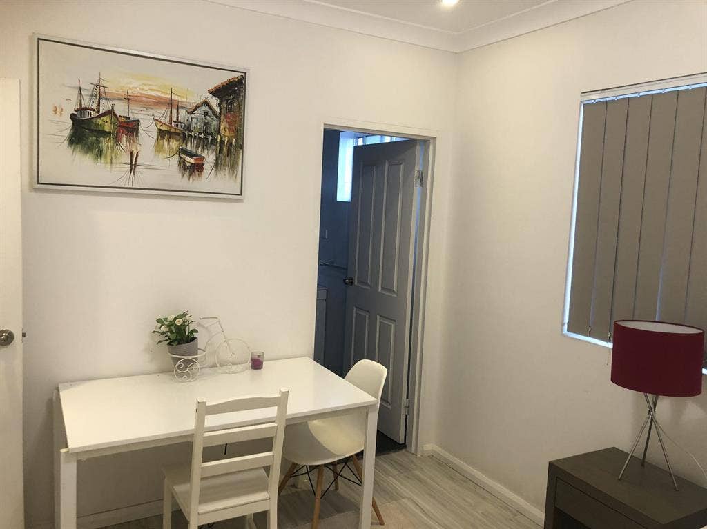 Hurstville master room short term