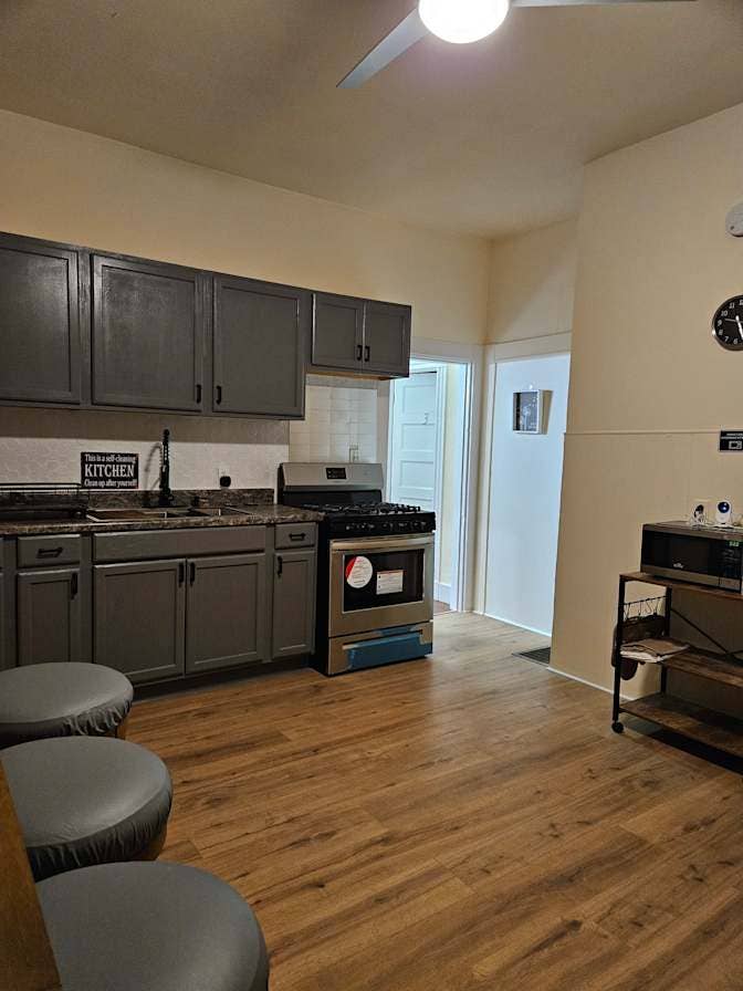 Large rm/w utilities/WIFI