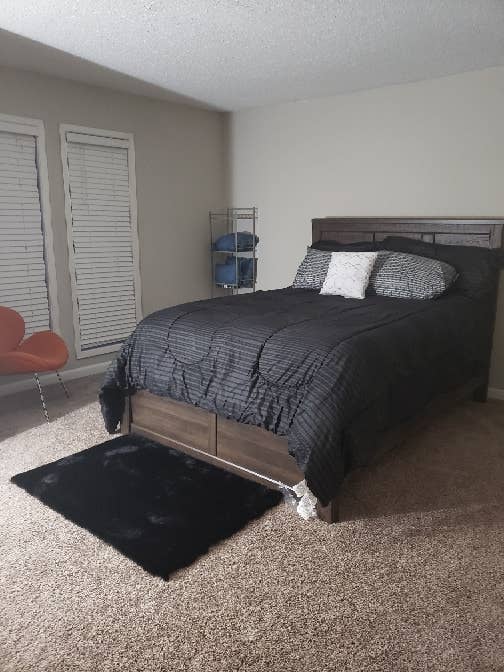 Looking for the right roommate