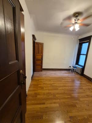 Large Room in Crown Heights 4 Rent