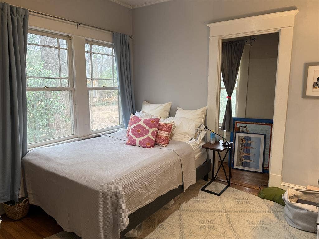 Room available: Virginia Highlands