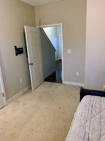 One-bedroom shared in Townhouse