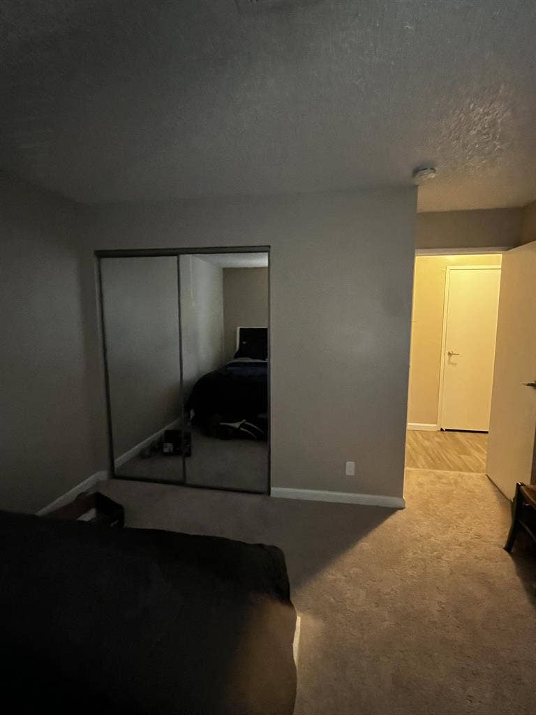 Room for Rent in South Reno.