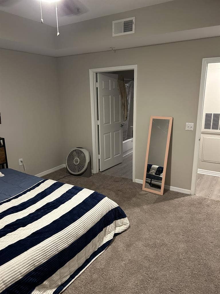 Room for rent male preferred