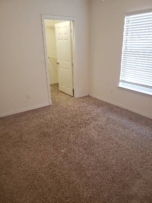 Large room in East Orlando