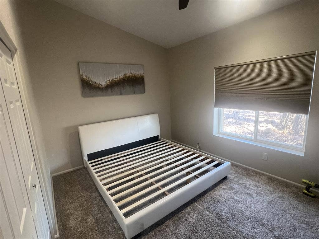 Charming furnished Scottsdale Room