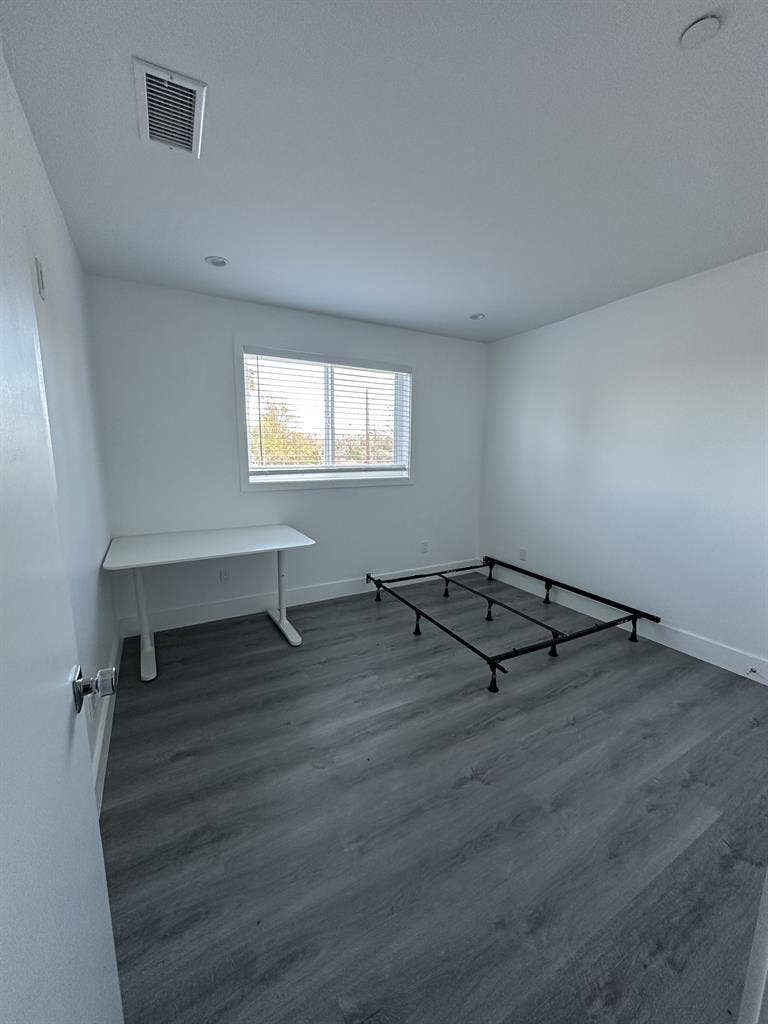 Rooms for Rent: Sherman Oaks