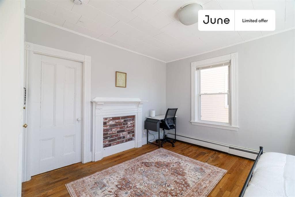 3 BR in Boston