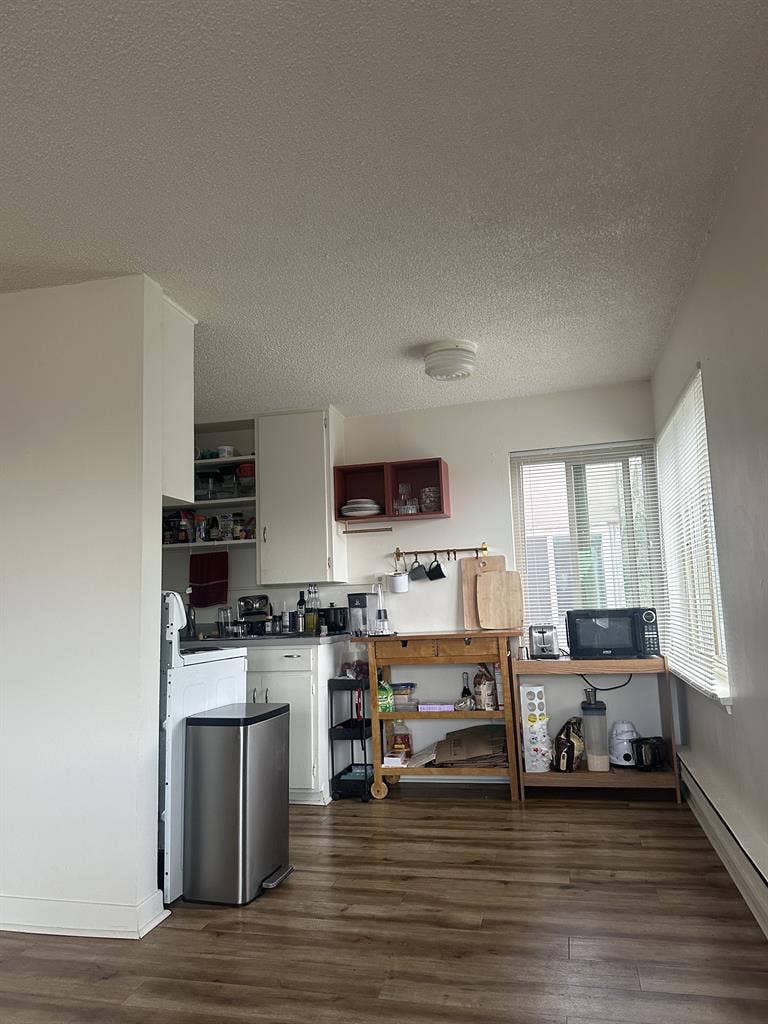 Bedroom for sublease! Feb-August