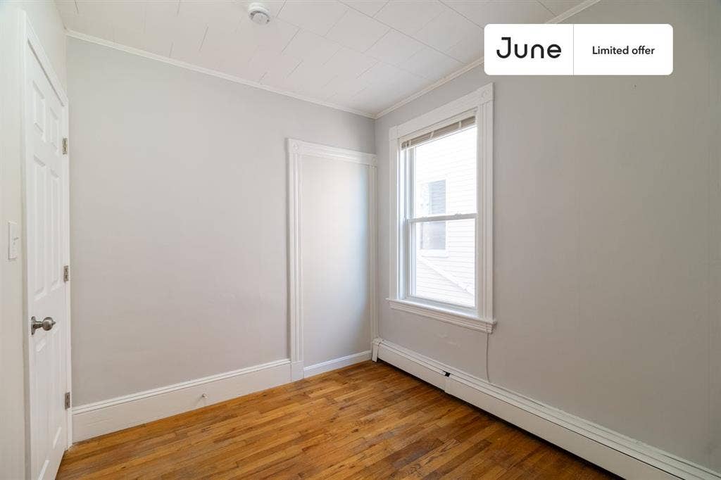 3 BR in Boston