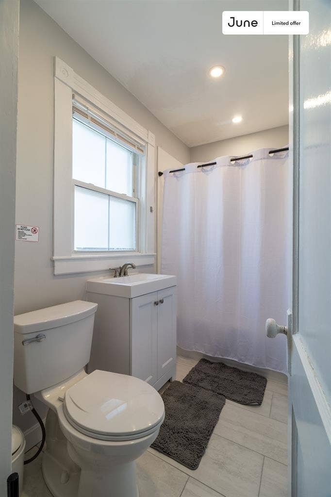 3 BR in Boston