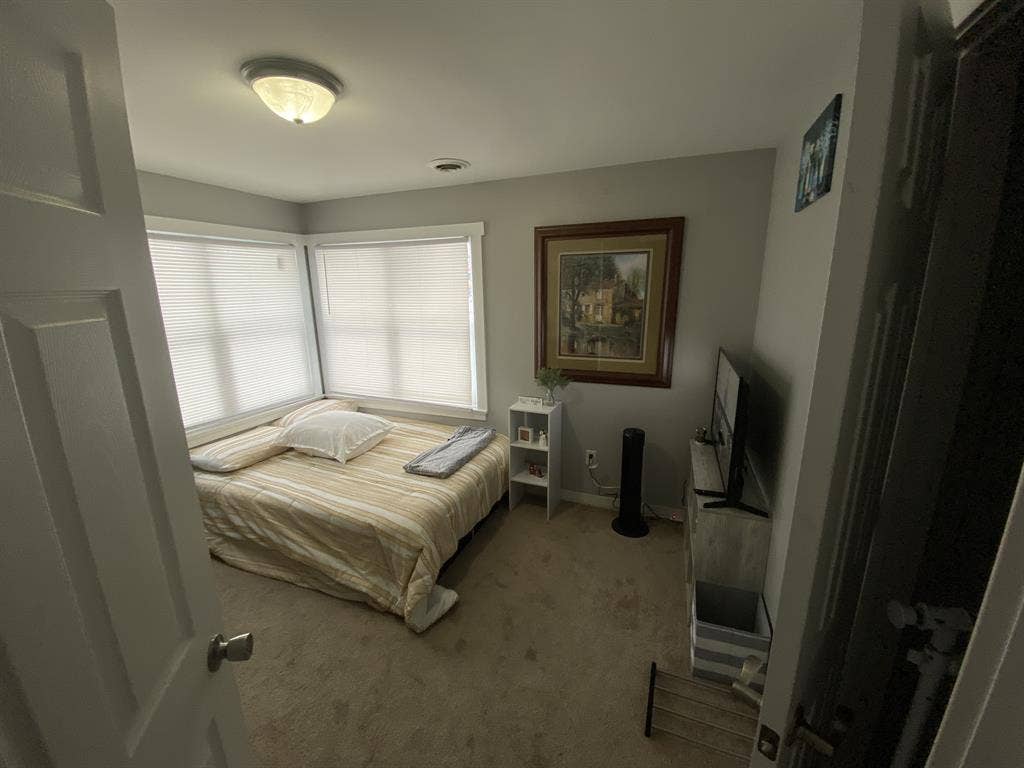 2 rooms for rent in Kalamazoo, MI