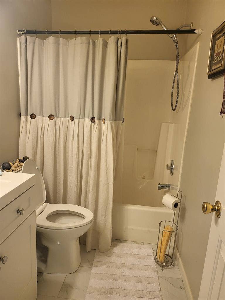 Room available to rent!