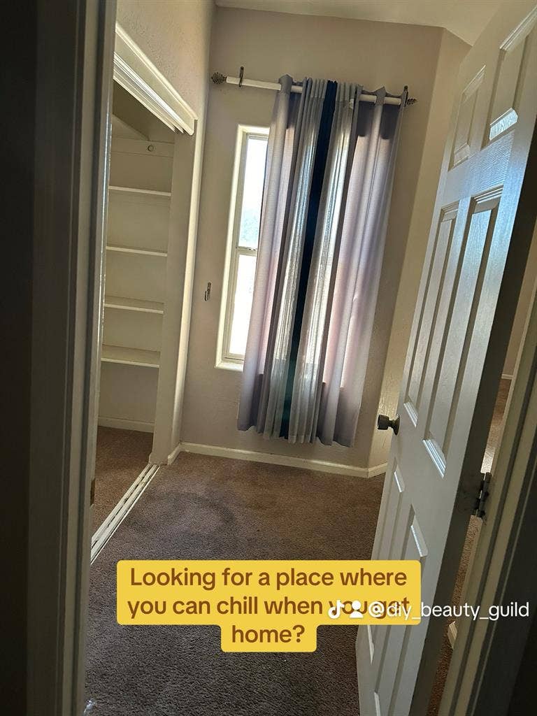 A room available in westgate area