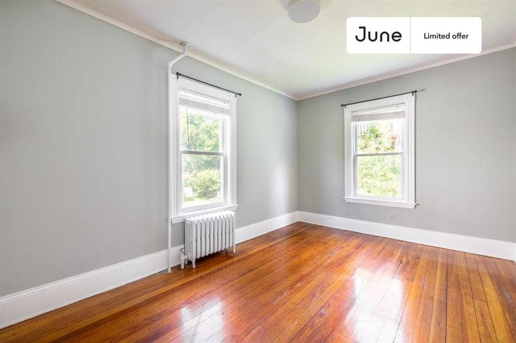 4 BR in Boston