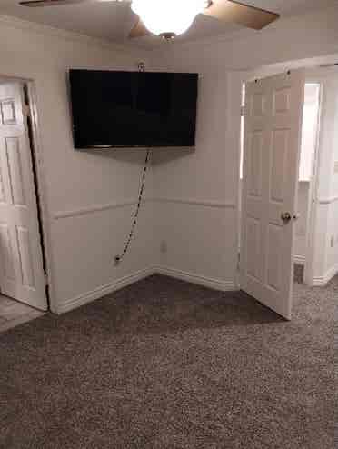 MASTER BEDROOM PRIVATE ENTRANCE