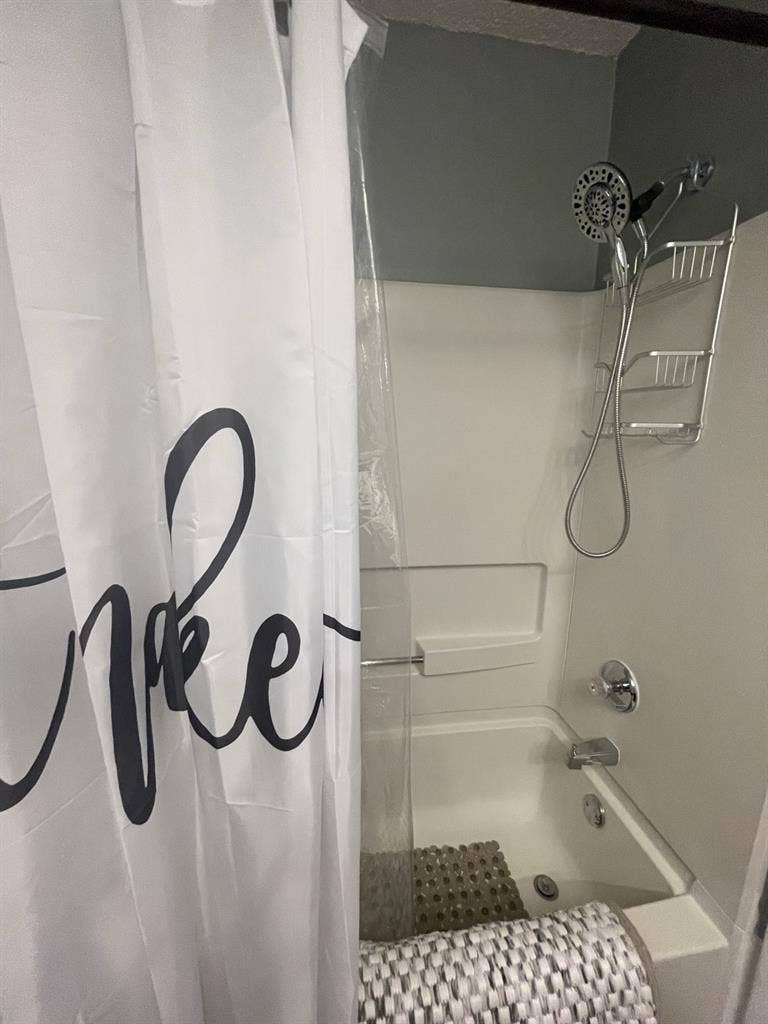 Private Room with en suite Bathroom