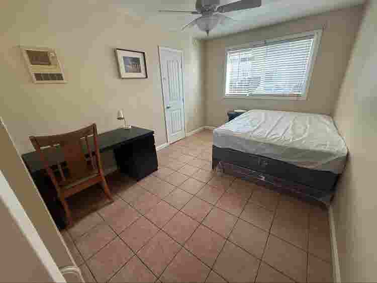 Fully Furnished room at SDSU Campus