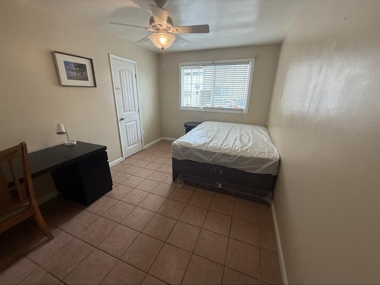 Fully Furnished room at SDSU Campus