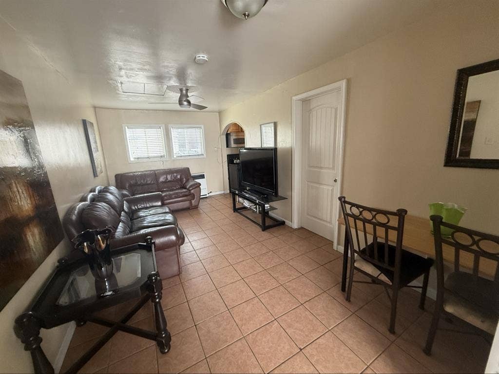 Fully Furnished room at SDSU Campus