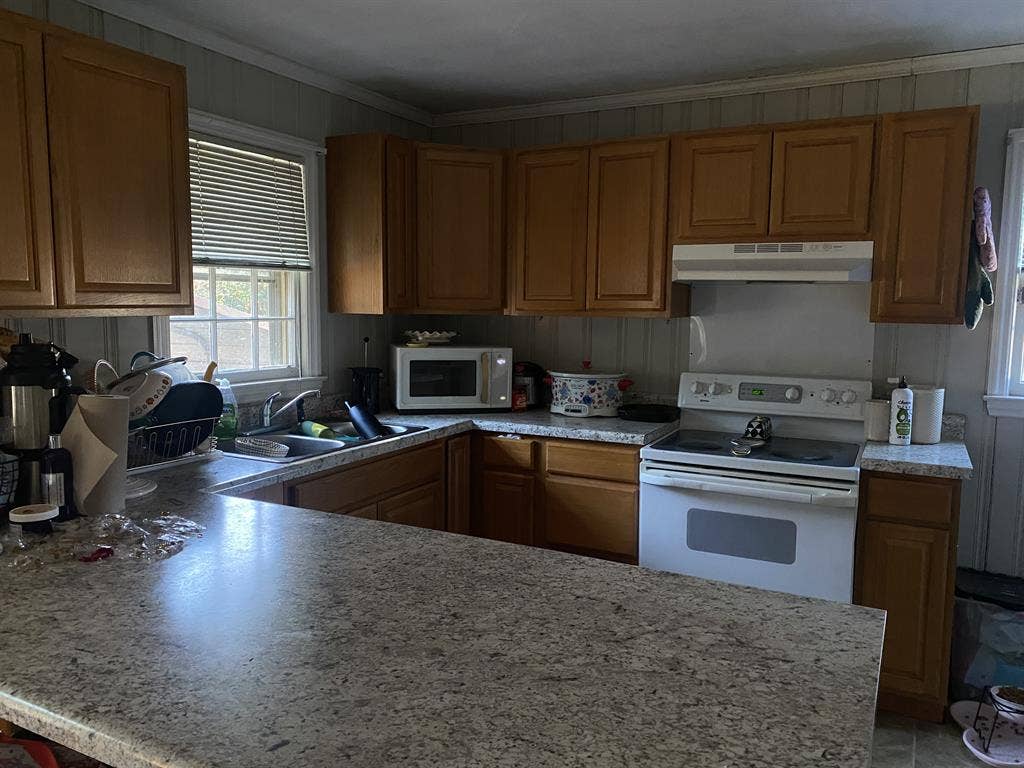 Room for rent in Fayetteville!