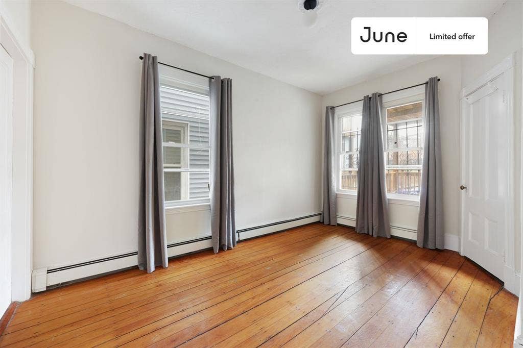 4 BR in Boston