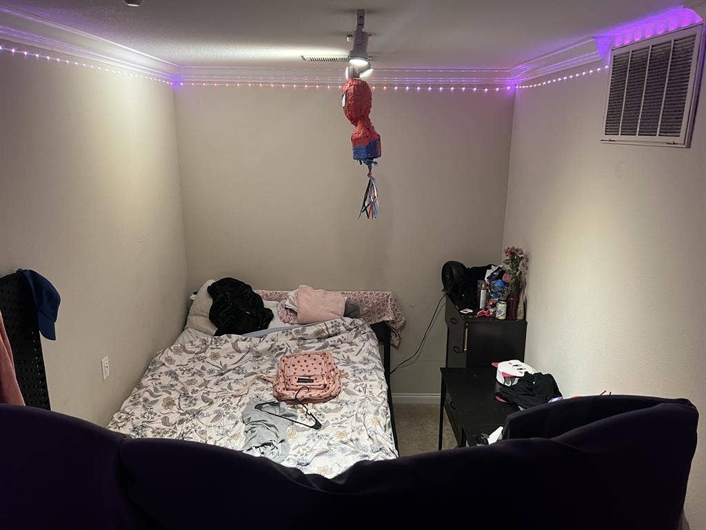 Roommate needed for studio room