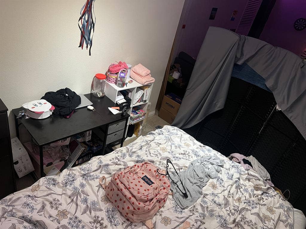 Roommate needed for studio room