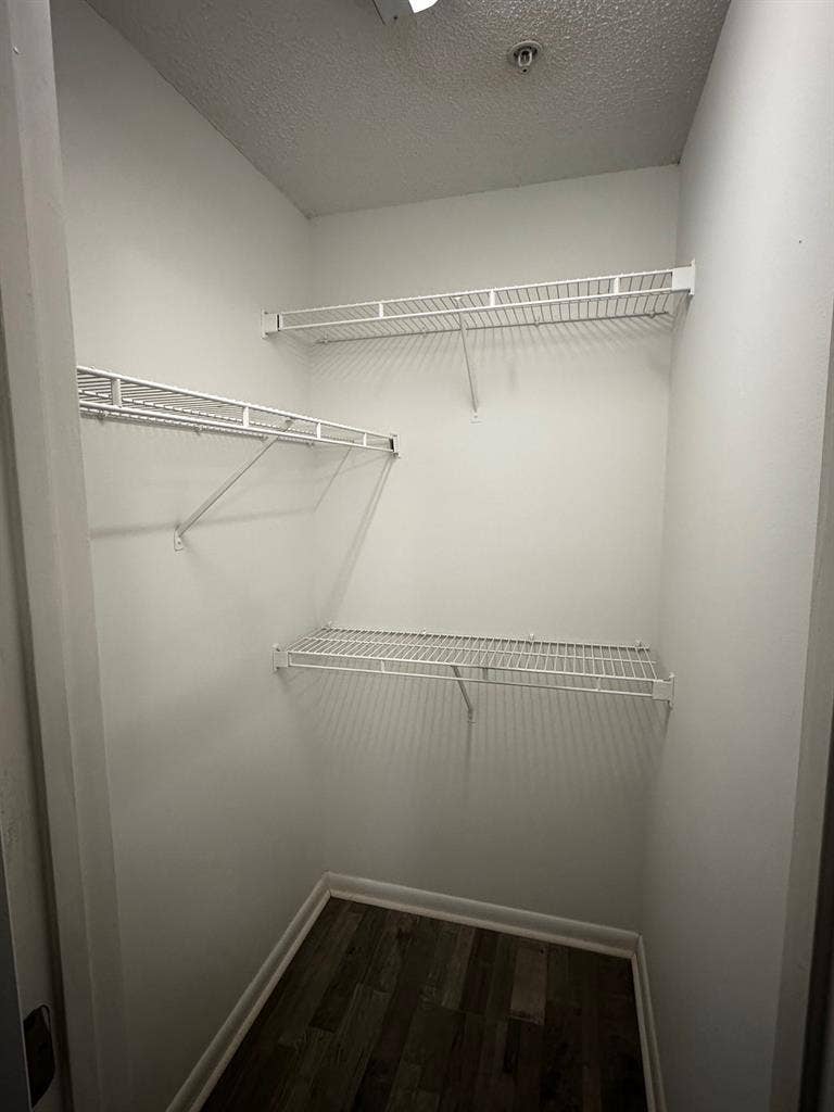 Room - full bath and walk-in closet