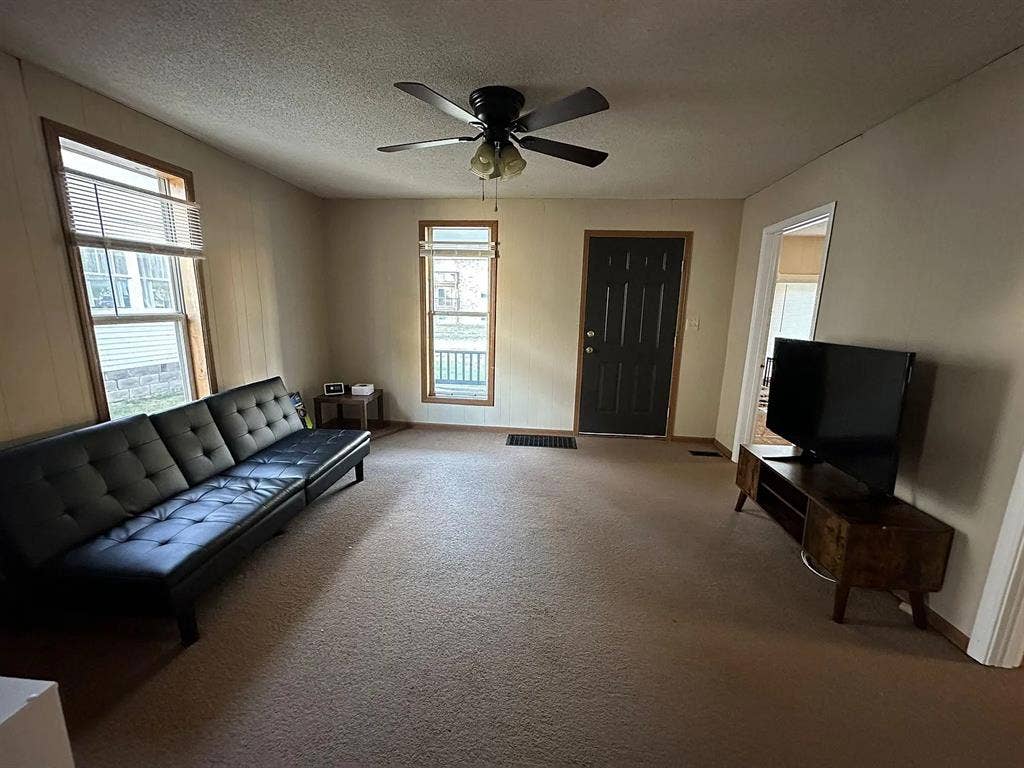 Room Available for Rent - $/Mont