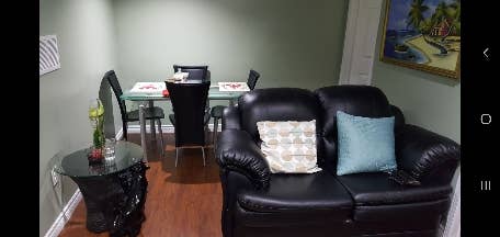 1BEDROOM + DEN IN MISSISSAUGA