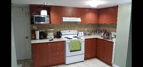 1BEDROOM + DEN IN MISSISSAUGA