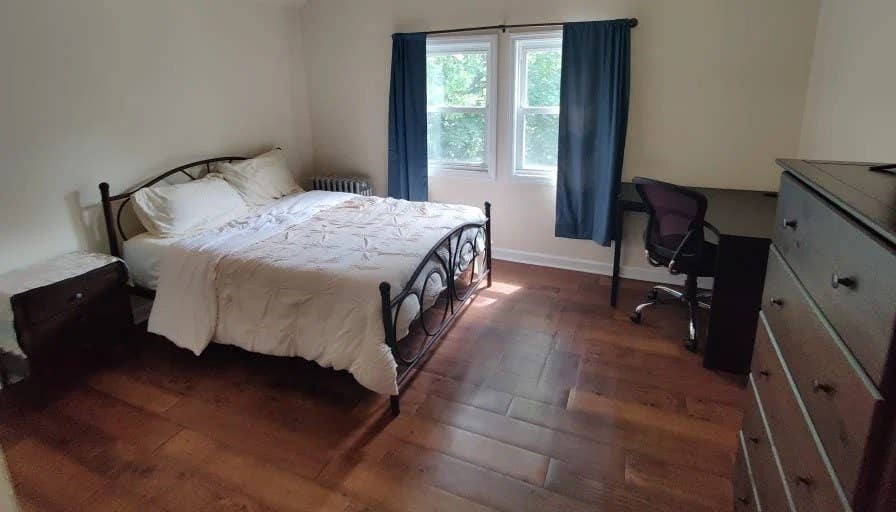 Nice room to rent in New Milford