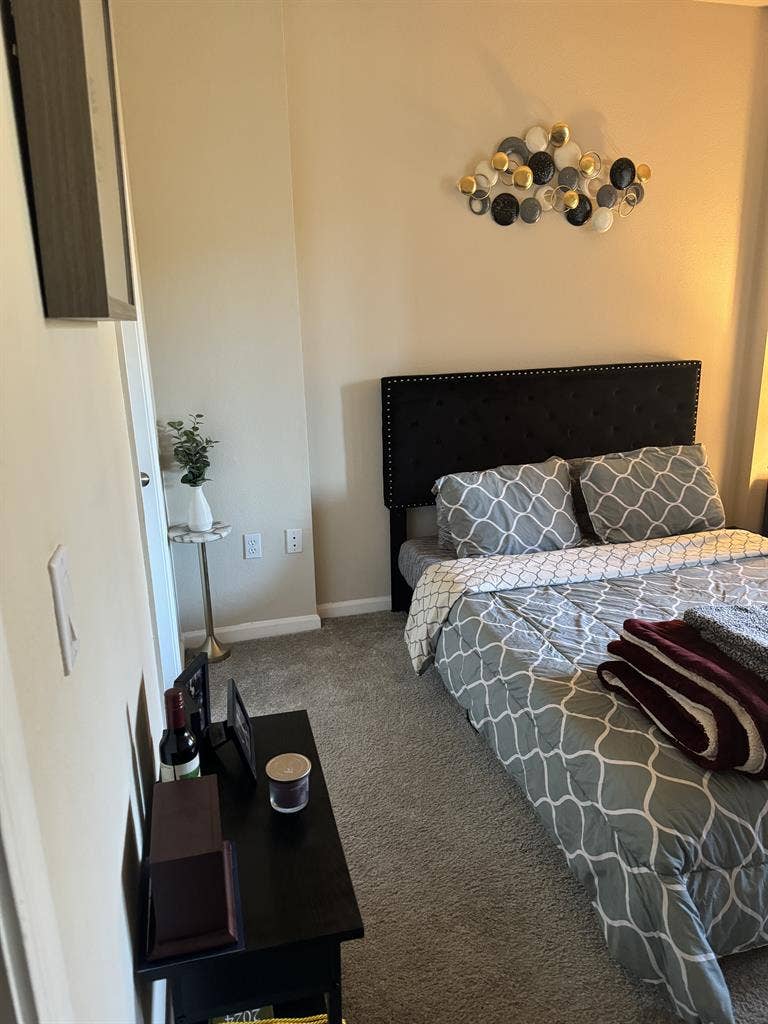 Room available in San Ramon!